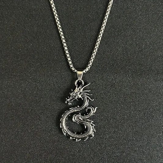 Boys' Fashion Dragon Pendant Necklace – a stylish and unique jewelry accessory for young boys, perfect for gifting on Valentine’s Day, holidays, or birthdays.